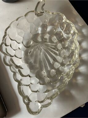 Anchor Hocking Clear Glass Grape Motif Dish